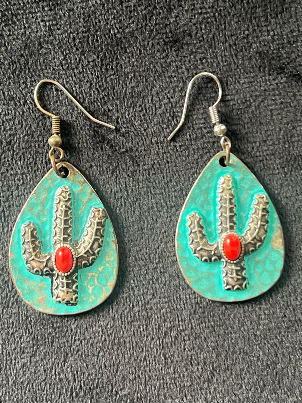 Turquoise Colored Cactus earrings